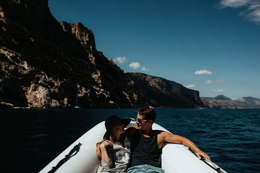 underwater wedding photos