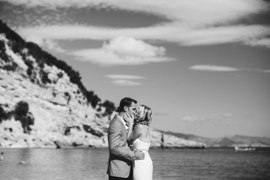 elopement beach sardinia