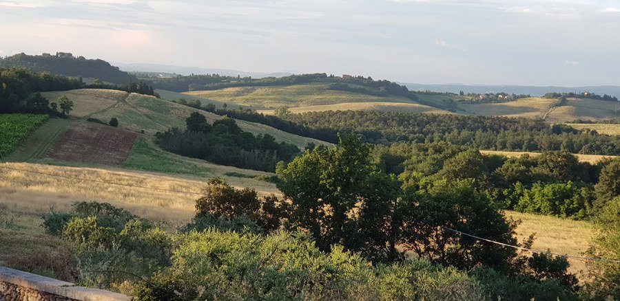 wedding photographer in tuscany